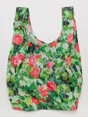 NWT Standard Baggu - Camellia
